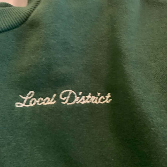 Green crewneck - Picture 2 of 4